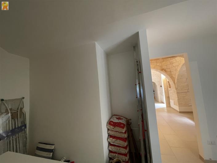 Image No.22-Maison de campagne de 2 chambres à vendre à Martina Franca