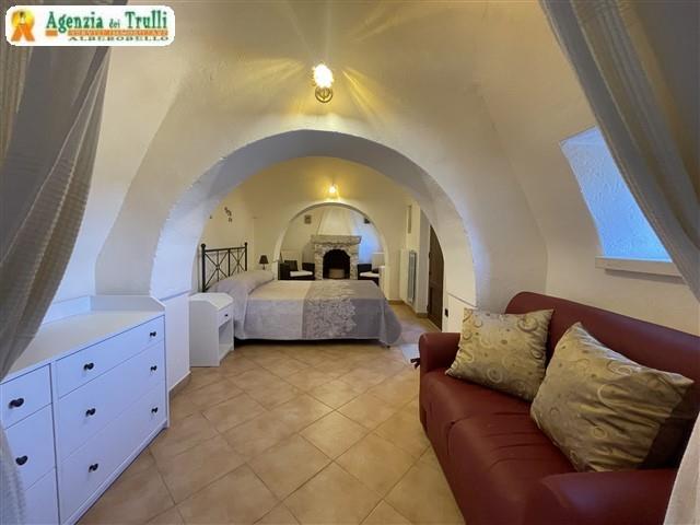 Image No.34-Trullo de 4 chambres à vendre à Alberobello