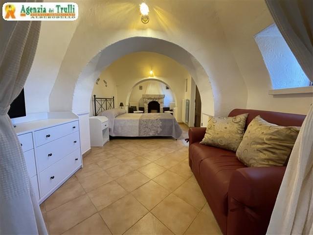 Image No.35-Trullo de 4 chambres à vendre à Alberobello