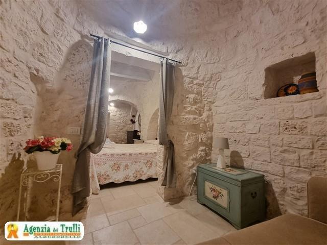 Image No.30-2 Bed Trullo for sale
