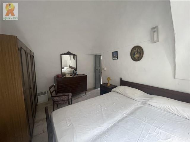 Image No.16-2 Bed Country House for sale