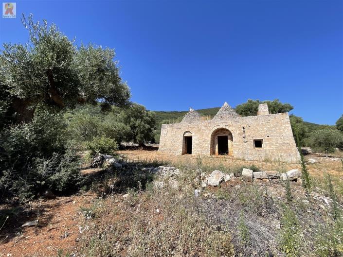 Image No.8-3 Bed Trullo for sale