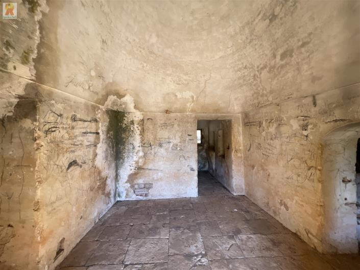 Image No.22-3 Bed Trullo for sale