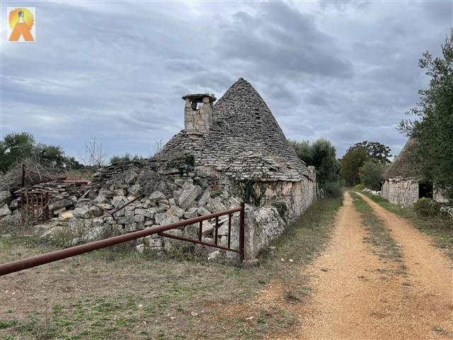 Image No.10-Trullo de 2 chambres à vendre à Martina Franca