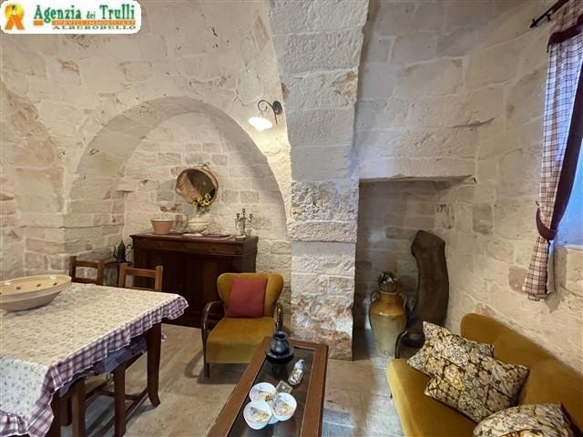 Image No.8-1 Bed Country House for sale