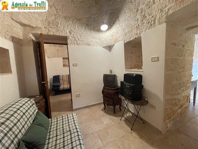 Image No.19-1 Bed Country House for sale