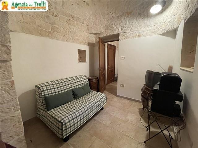 Image No.21-1 Bed Country House for sale