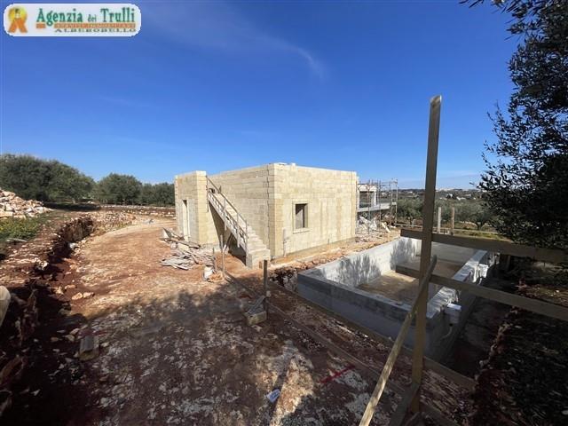 Image No.10-3 Bed Villa for sale