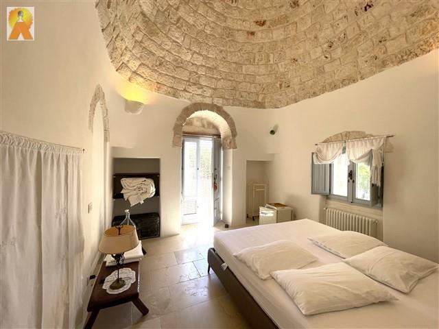 Image No.30-4 Bed Trullo for sale