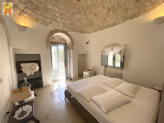Image No.32-4 Bed Trullo for sale