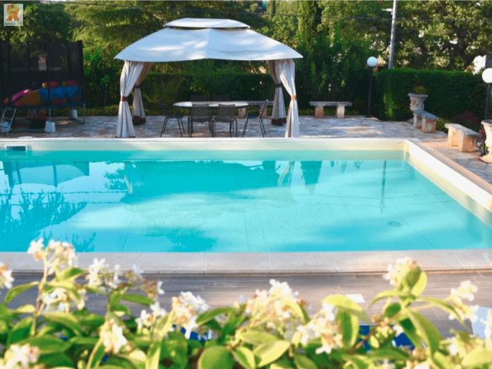 Image No.6-Villa / Détaché de 4 chambres à vendre à Fasano