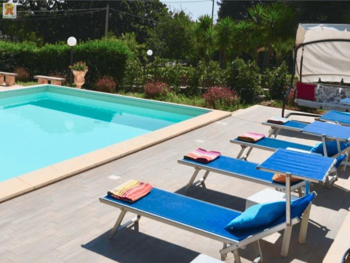 Image No.8-Villa / Détaché de 4 chambres à vendre à Fasano