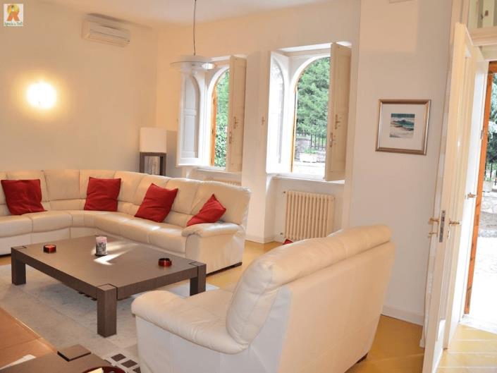 Image No.12-Villa / Détaché de 4 chambres à vendre à Fasano