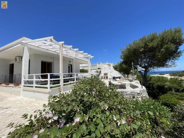 Image No.3-2 Bed Villa / Detached for sale