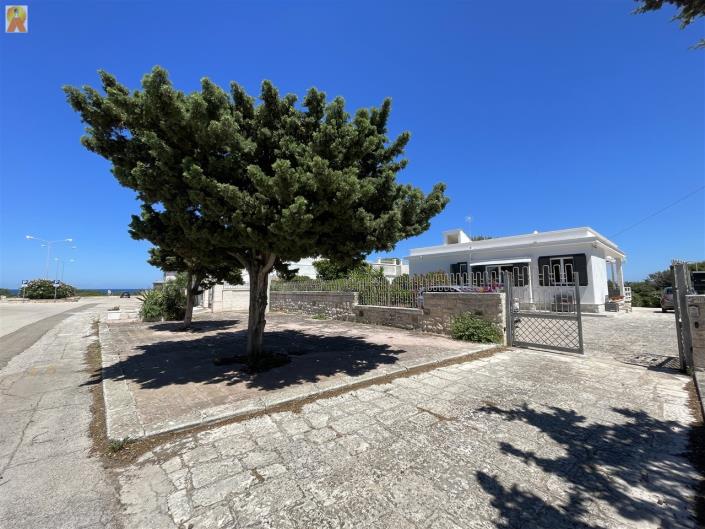 Image No.11-2 Bed Villa / Detached for sale