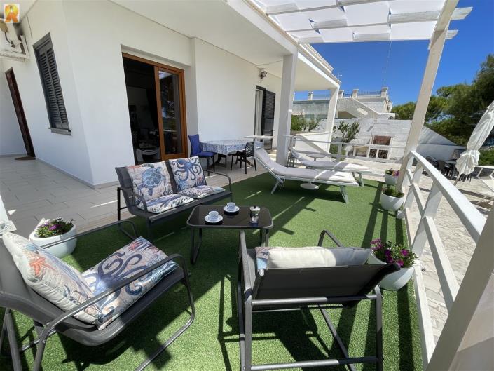 Image No.45-2 Bed Villa / Detached for sale