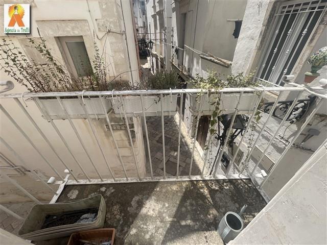 Image No.22-1 Bed Townhouse for sale