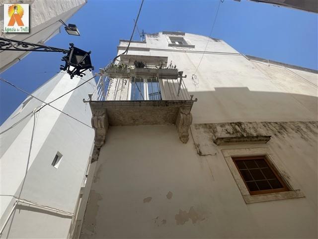 Image No.24-1 Bed Townhouse for sale