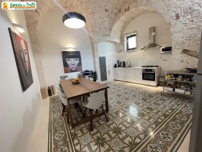 Image No.7-2 Bed Townhouse for sale