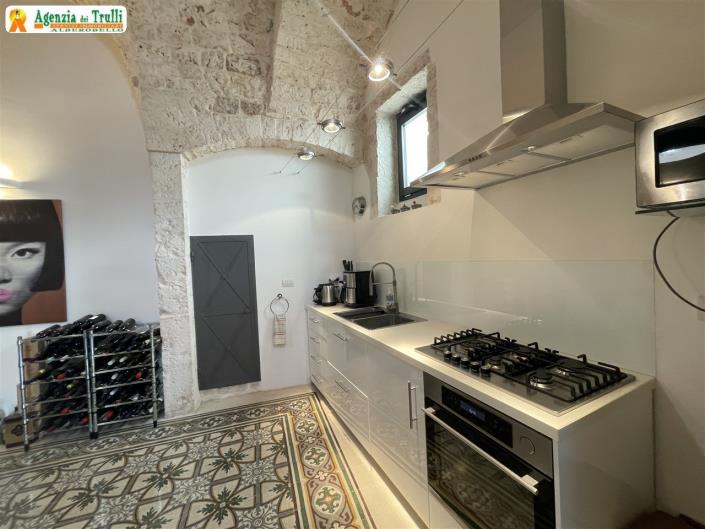 Image No.11-2 Bed Townhouse for sale