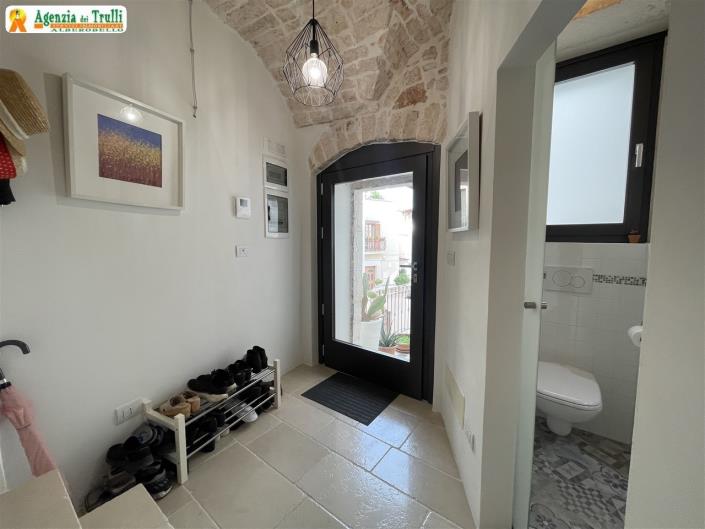 Image No.49-2 Bed Townhouse for sale