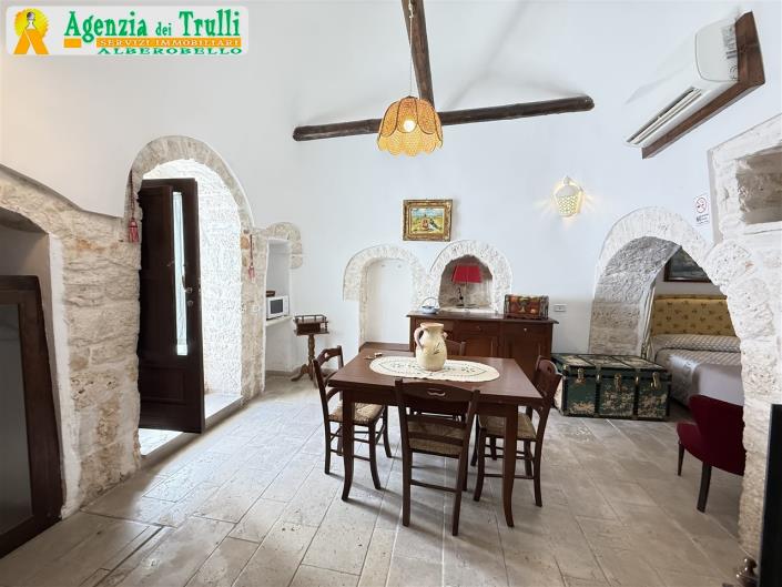Image No.13-Trullo de 2 chambres à vendre à Alberobello