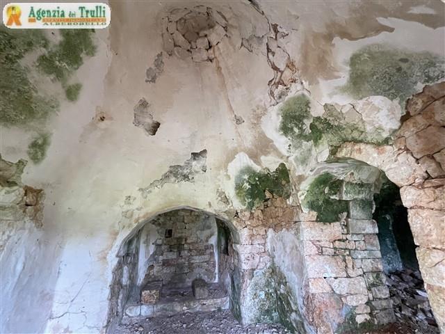 Image No.10-1 Bed Country House for sale