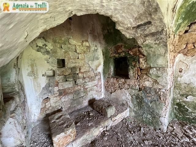 Image No.12-1 Bed Country House for sale