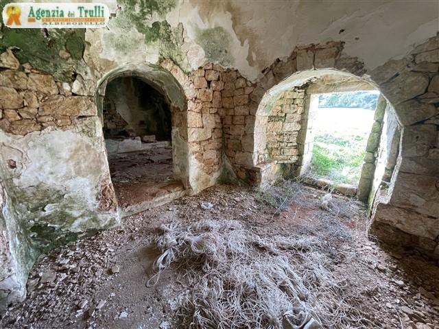 Image No.14-1 Bed Country House for sale