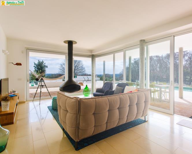 Image No.14-5 Bed Villa for sale