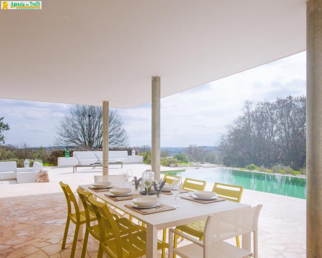 Image No.9-5 Bed Villa for sale