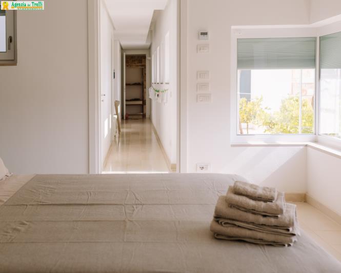 Image No.30-5 Bed Villa for sale