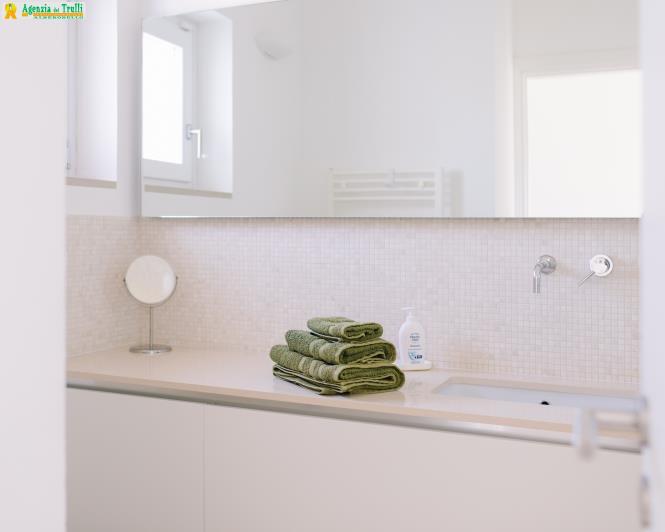 Image No.23-5 Bed Villa for sale