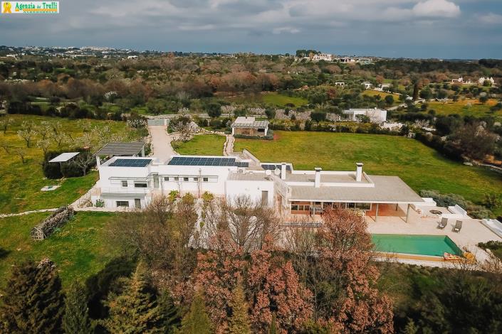 Image No.3-5 Bed Villa for sale