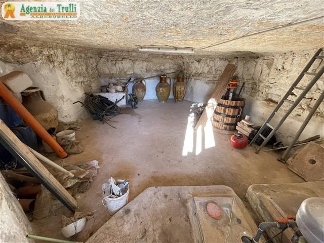 Image No.31-2 Bed Villa / Detached for sale