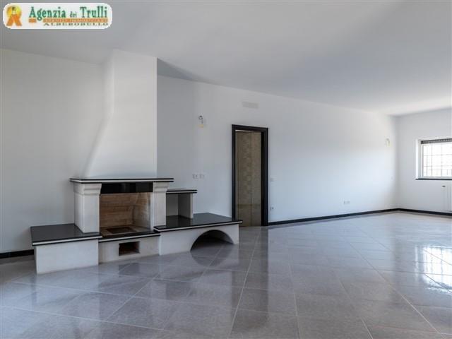 Image No.24-4 Bed Villa for sale