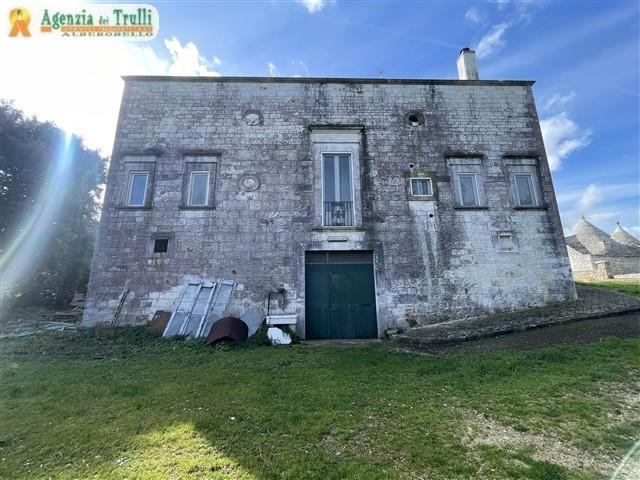 Image No.10-4 Bed Farmhouse for sale