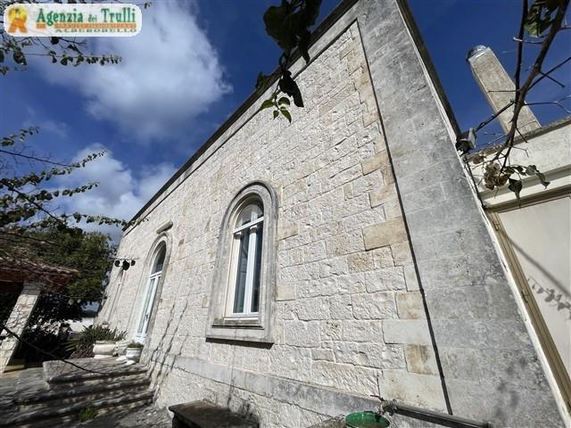 Image No.14-4 Bed Farmhouse for sale