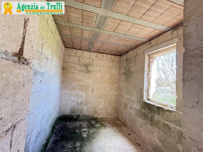 Image No.30-2 Bed Trullo for sale