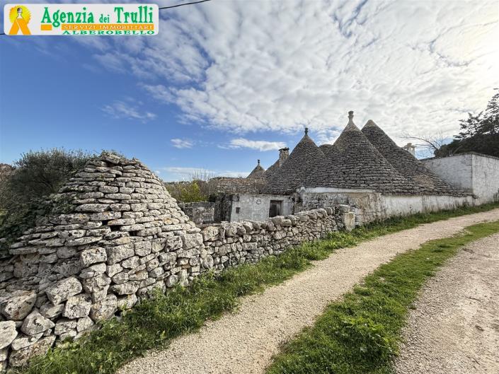 Image No.8-2 Bed Trullo for sale