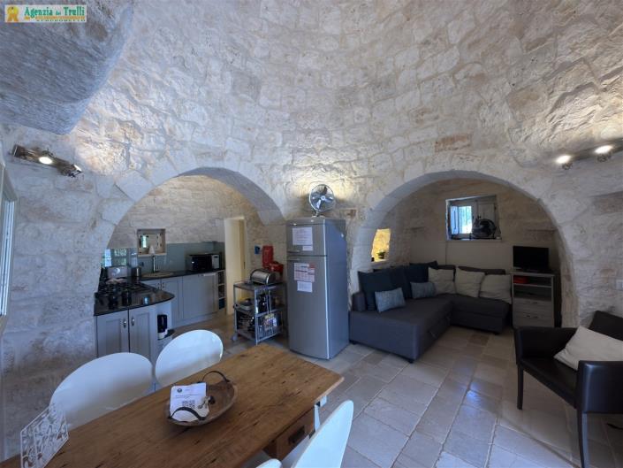 Image No.17-Trullo de 2 chambres à vendre à Martina Franca