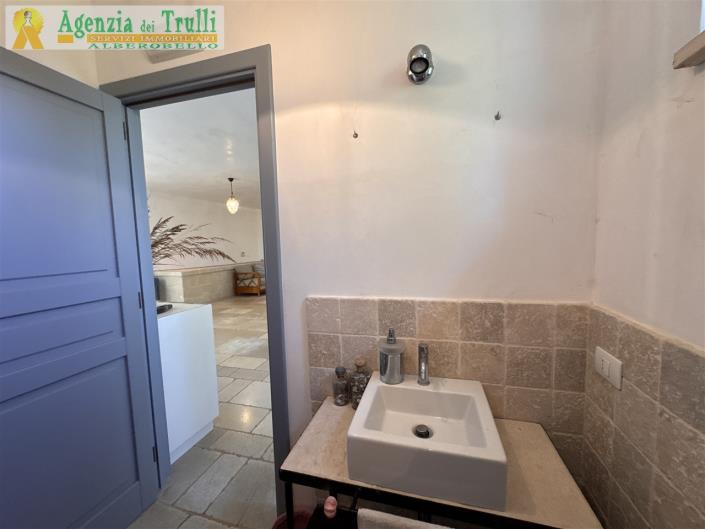 Image No.23-7 Bed Trullo for sale
