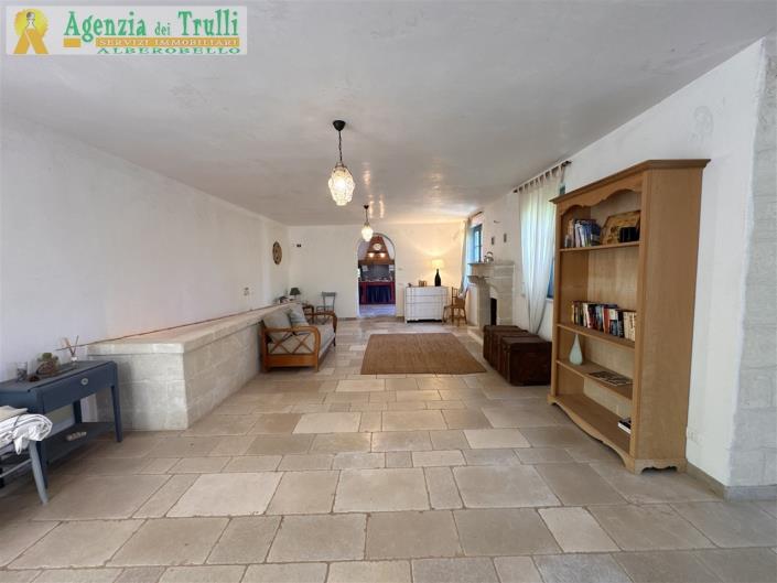 Image No.26-7 Bed Trullo for sale
