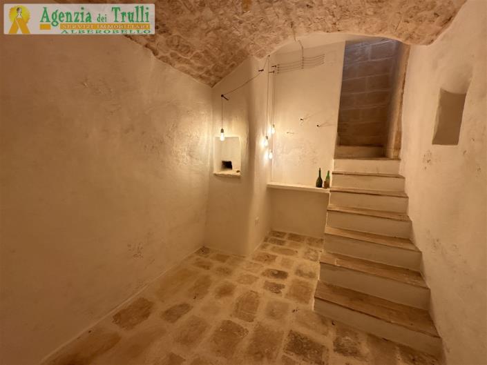 Image No.37-7 Bed Trullo for sale