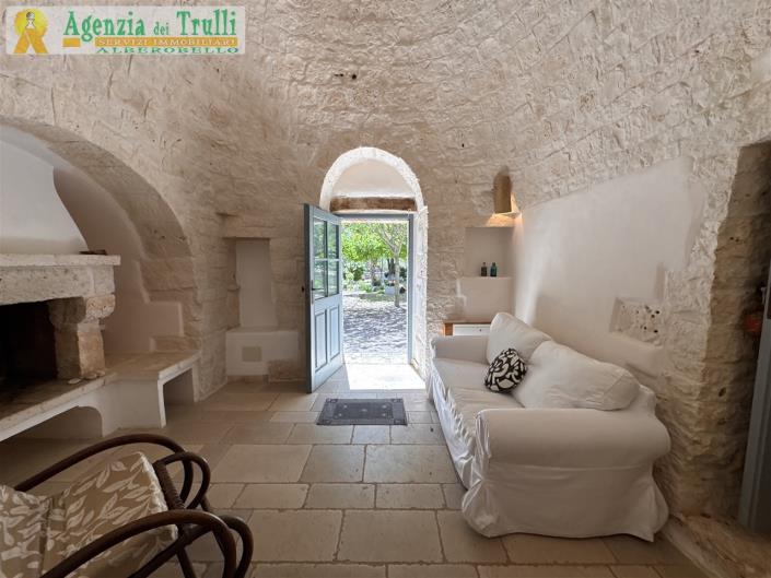 Image No.45-7 Bed Trullo for sale