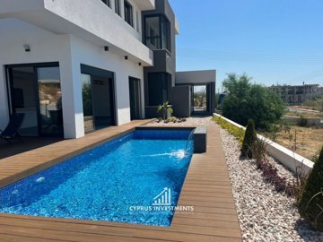 Detached House For Sale  in  Agios Athanasios