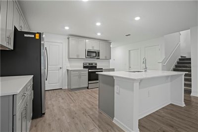 ft344953404