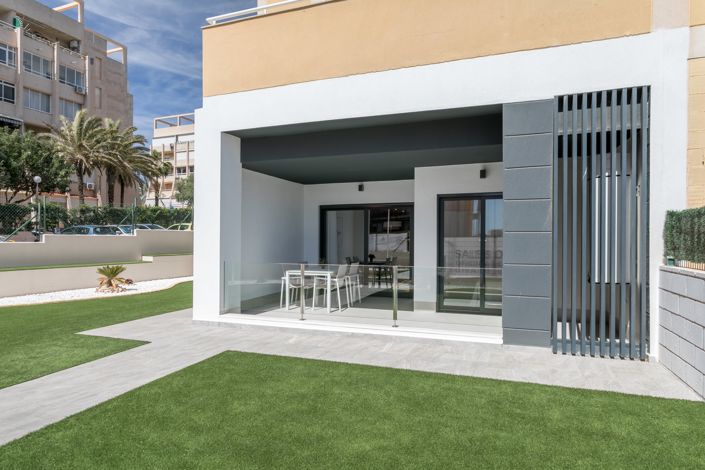 Image No.24-2 Bed Apartment for sale