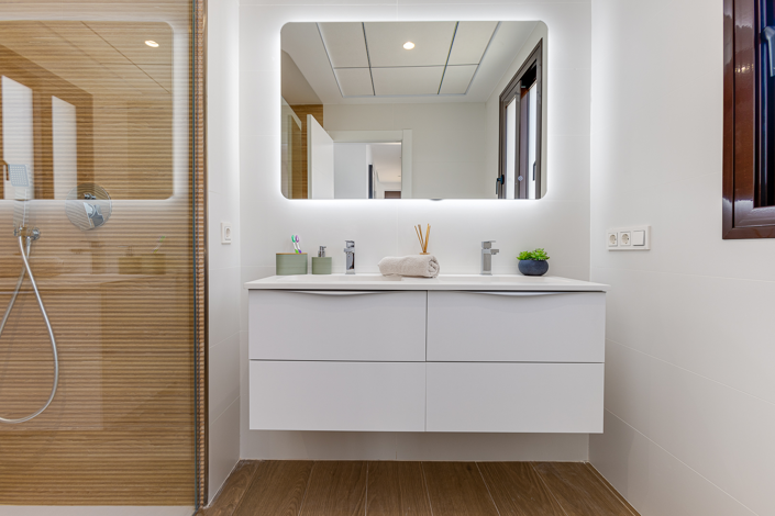 Image No.26-3 Bed Apartment for sale