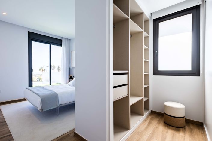 Image No.17-3 Bed Villa for sale